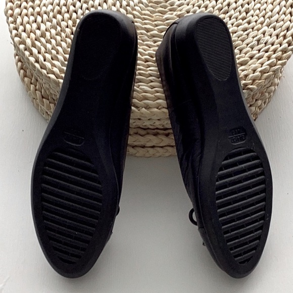 NWOT Studio Flex Leather Ballet Flats in Size 6 US - Picture 2 of 8